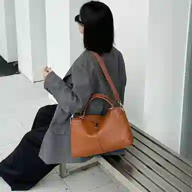 老人头 休闲百搭通勤 牛皮拼合成革 手提包 女款 多色