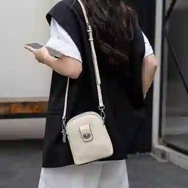 老人头 复古时尚百搭复古高颜值简约设计小巧轻便手机包 头层牛皮 单肩斜挎包 女款 黑色/米白色/灰色/焦糖色