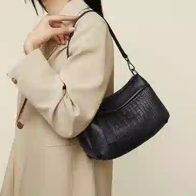 老人头 时尚百搭纯色通勤潮流百搭 牛皮革拼合成革 单肩包 常规 女款 多色