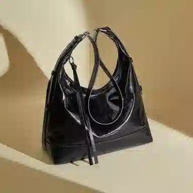 老人头 复古时尚通勤高级质感休闲百搭小众设计腋下包 牛皮革 单肩包 常规 女款 黑色/咖啡色/焦糖色