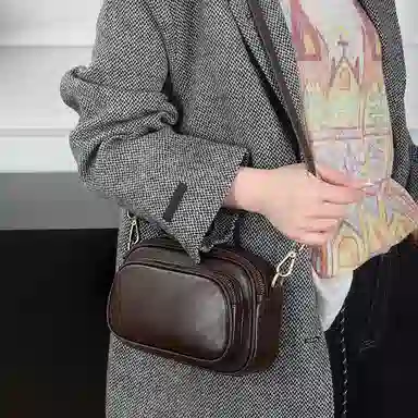 老人头 休闲简约轻便气质纯色相机包 头层牛皮 斜挎包 女款 黑色/咖色/红色/棕色