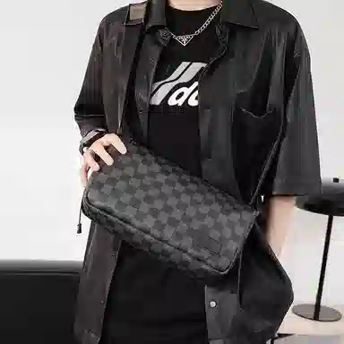 Oldman Head Boston Pillow Bag