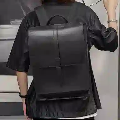 老人头 潮流休闲通勤大容量上课上班早八背包 头层牛皮 双肩包 男款 黑色