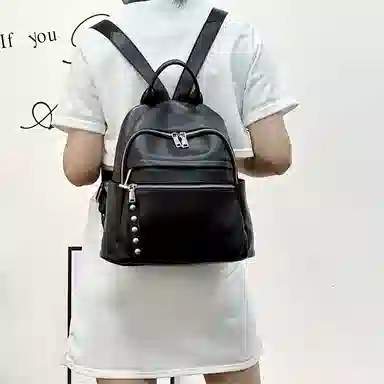 老人头 时尚休闲百搭简约通勤学生上课上班旅行背包 头层牛皮 双肩包 女款 黑色