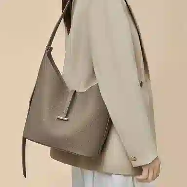 老人头 休闲通勤 牛皮拼合成革 斜挎包 女款 灰色