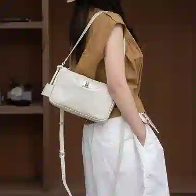 老人头 小众设计感时尚通勤百搭轻便 头层牛皮 斜挎单肩包 女款 多色