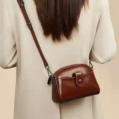 老人头 时尚简约百搭 头层牛皮 单肩斜挎包 常规 女款 黑色/白色