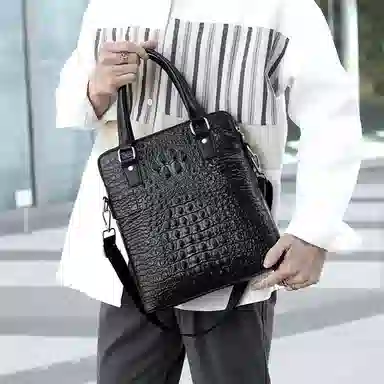 老人头 商务休闲鳄鱼纹高级感百搭通勤手提包单肩斜挎 头层牛皮 公文包 男款 黑色