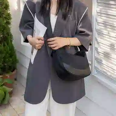 老人头 简约时尚百搭小众通勤轻便 织物 单肩包 常规 女款 黑色