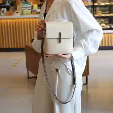 老人头 时尚简约气质通勤高级质感 牛皮革 单肩包 女款 大象灰/米白色/黑色