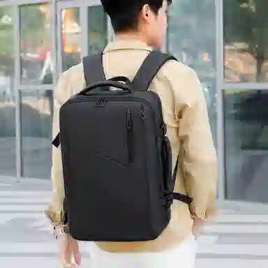 老人头 商务出差大容量多功能背部固定带设计防泼水背包 皮膜 双肩包 男款 黑色