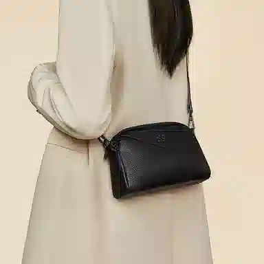 老人头 简约高级感百搭 牛皮拼合成革 单肩包 女款 黑色