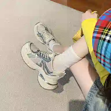 女士百搭防滑轻便透气复古厚底内增高休闲运动鞋 老爹鞋 女