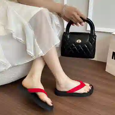 美洲爵士 平底舒适百搭简约沙滩人字拖鞋 女