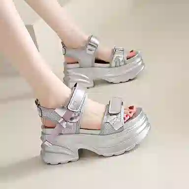 美洲爵士 一字带软底 休闲运动 沙滩凉鞋 女