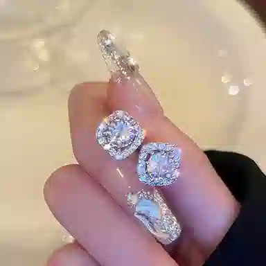 千桐 时尚简约精致 轻奢气质小方糖 合金 耳环 男女同款情侣款