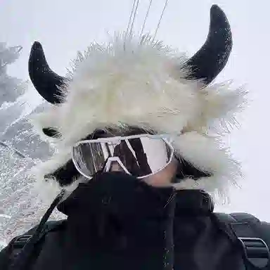 千桐 牛魔王牛角护耳帽 搞怪冬日防寒保暖 棉 涤纶 绒线帽 男女同款情侣款