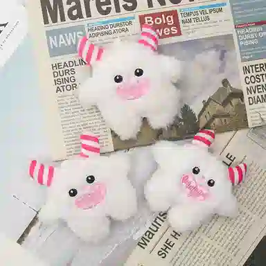 千桐 软萌雪怪治愈创意陪伴可爱公仔小怪兽潮流卡通书包行李箱钥匙扣 毛绒 挂件 男女同款情侣款