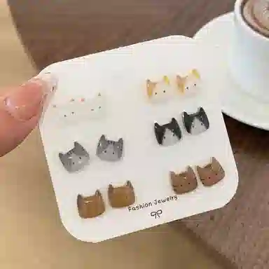 千桐 日系可爱猫咪脑袋耳饰套装 卡通小巧精致设计感学生 树脂 耳钉 女款