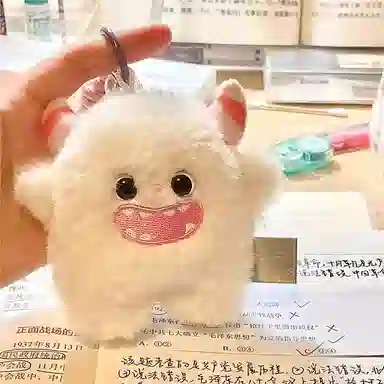 千桐 软萌雪怪治愈创意陪伴可爱公仔小怪兽潮流卡通书包行李箱钥匙扣 毛绒 挂件 男女同款情侣款