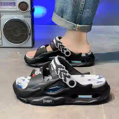 萌芽熊 两穿时尚踩屎感舒适 沙滩凉鞋 男女同款