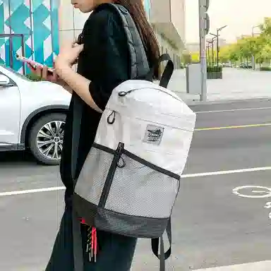 普乐威 高颜值撞色轻便上课通勤书包大容量小众设计轻便 尼龙 背包双肩包 常规 男女同款情侣款 多色