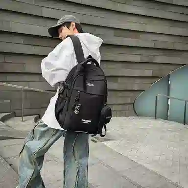 普乐威 潮酷高颜值 尼龙 双肩包 男女同款情侣款 几何/动漫/报纸/涂鸦/白色/黑色