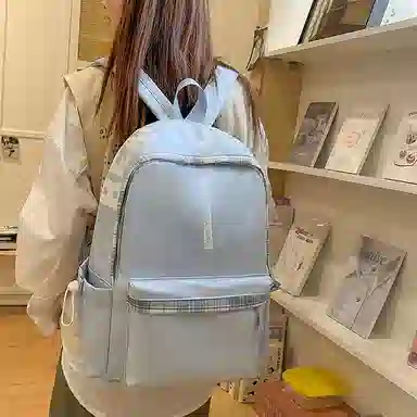 普乐威 小众慵懒简约字母上课通勤百搭高颜值大容量轻便 尼龙 双肩包 男女同款情侣款 多色