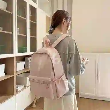 普乐威 小众慵懒简约字母上课通勤百搭高颜值大容量轻便 尼龙 双肩包 男女同款情侣款 多色