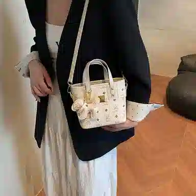 G.DUCKKIDS PU