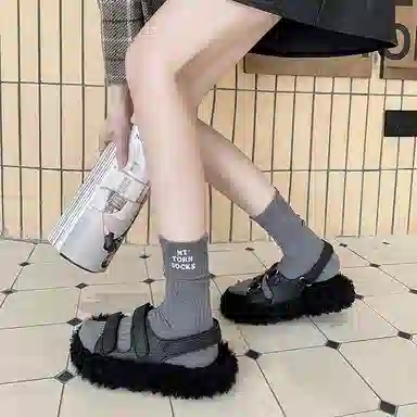 Maycaur 4