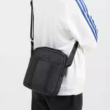 SEPTWOLVES Crossbody Bag Black