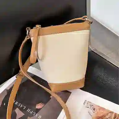 SEPTWOLVES Bucket Bag