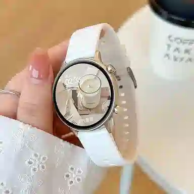 SAE Smartwatch