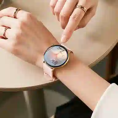 SAE Smartwatch
