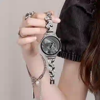 SAE -