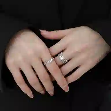 Kasono Hollow Kiss Ring S925 Silver