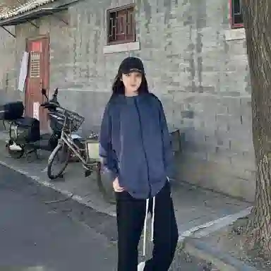 SNOW FLYING upf50+client fit