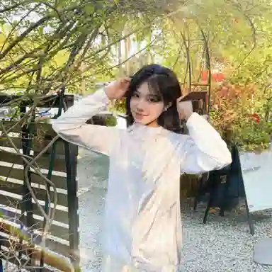 SNOW FLYING upf50+client fit