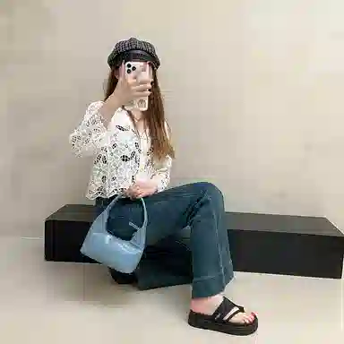 萌芽熊 时尚潮流 舒适百搭 静音防臭防磨防滑人字拖鞋 女款