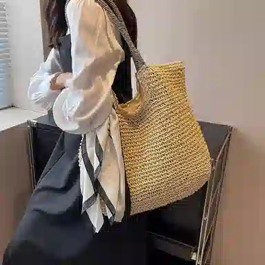 PT'SON Woven Tote Bag