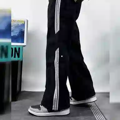 Colorful Creations vibe