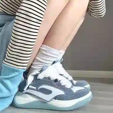 DAISY FELLOWES 001 DF