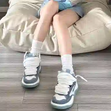 DAISY FELLOWES 001 DF