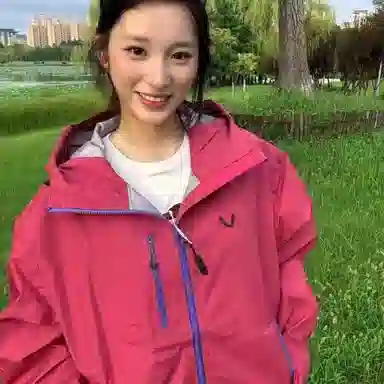 兰缪 防水防风耐磨透气登山徒步抽绳连帽潮流气质时尚户外百搭功能舒适夹克 女款