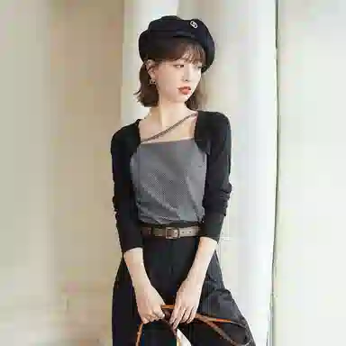 兰缪 时尚设计感甜酷辣妹内搭短款长袖方领上衣小众修身百搭针织衫 女款