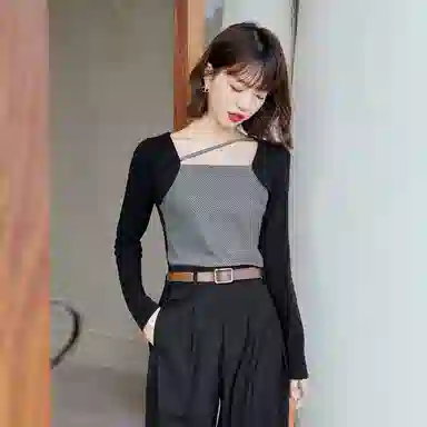 兰缪 时尚设计感甜酷辣妹内搭短款长袖方领上衣小众修身百搭针织衫 女款
