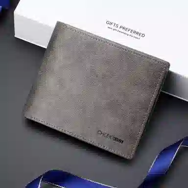 cheekkiss