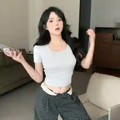 AWAO T