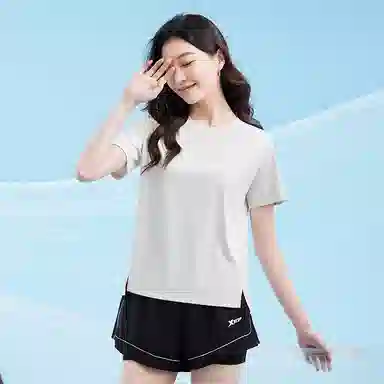 AWAO T